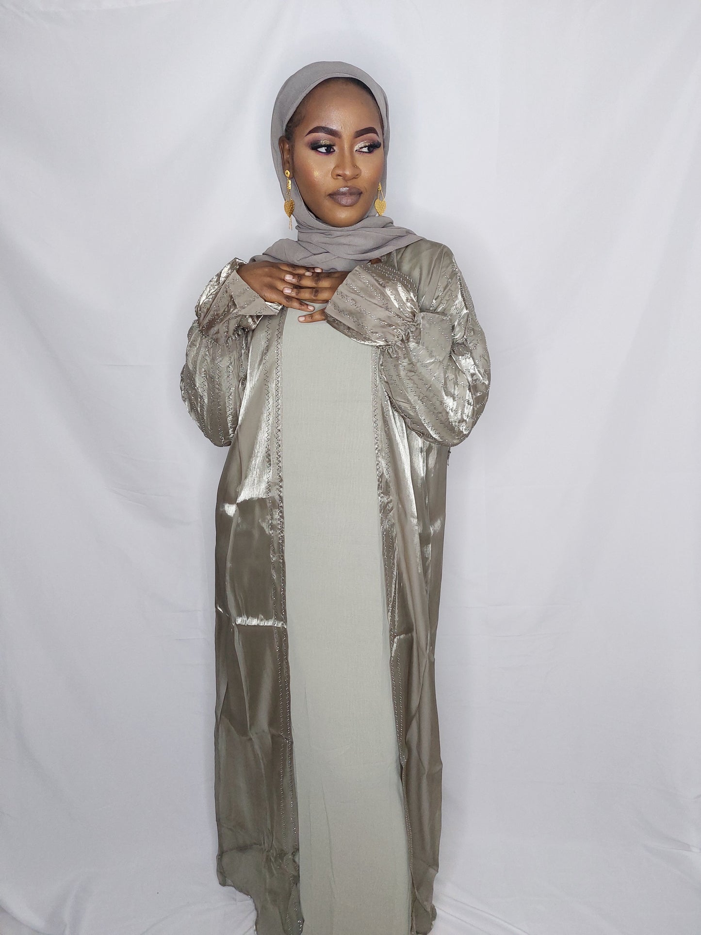 Abaya safi