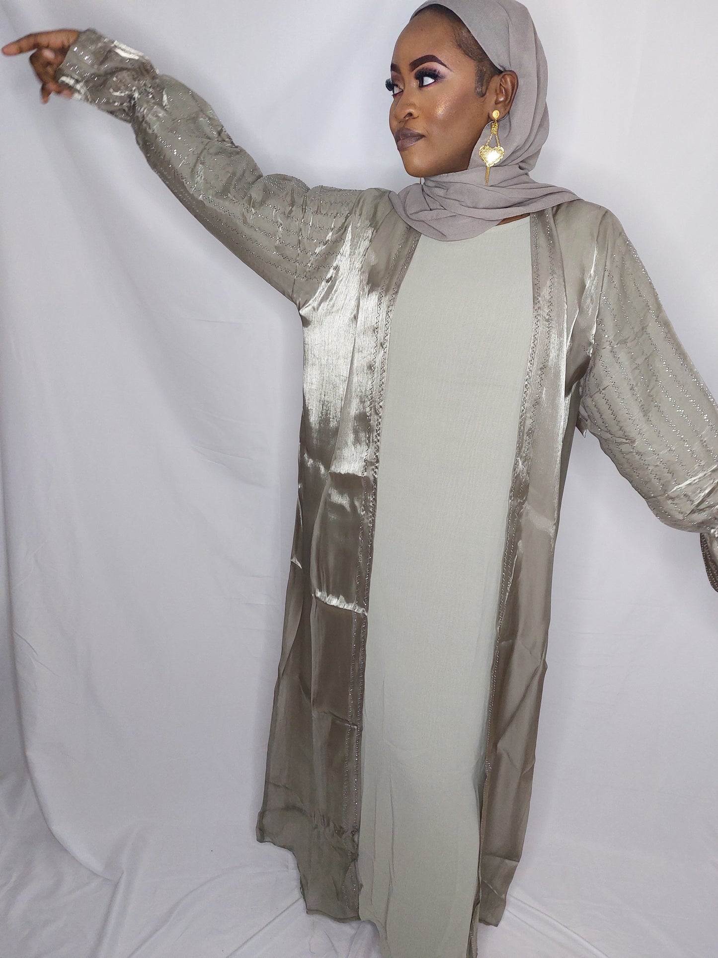 Abaya safi